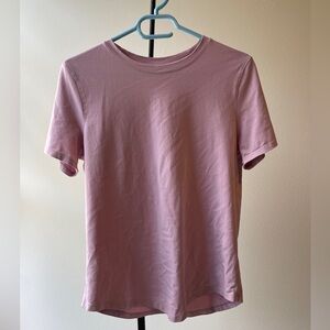 Lululemon pink short sleeve crew neck top Pima cotton size 6 #activewear